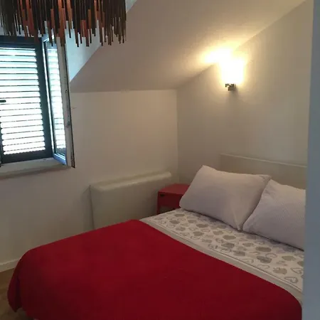 Penthouse Ana