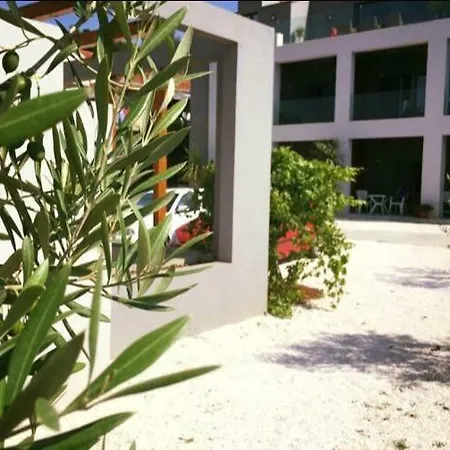 Penthouse Ana